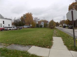 2504 Reid Ave, Lorain, OH