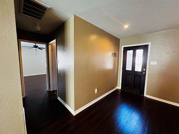 5th image of 18123 Blake Valley Ln