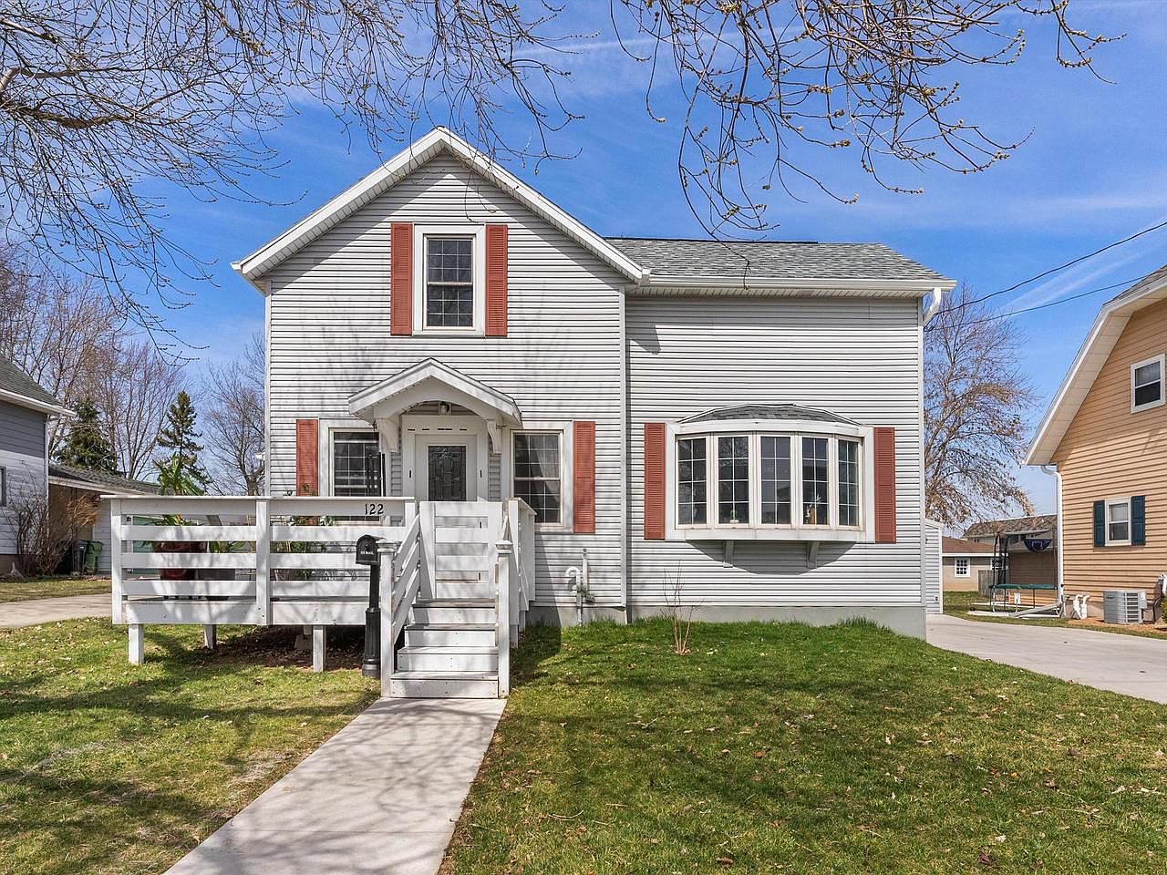 122 Washington STREET, Brillion, WI 54110 Zillow