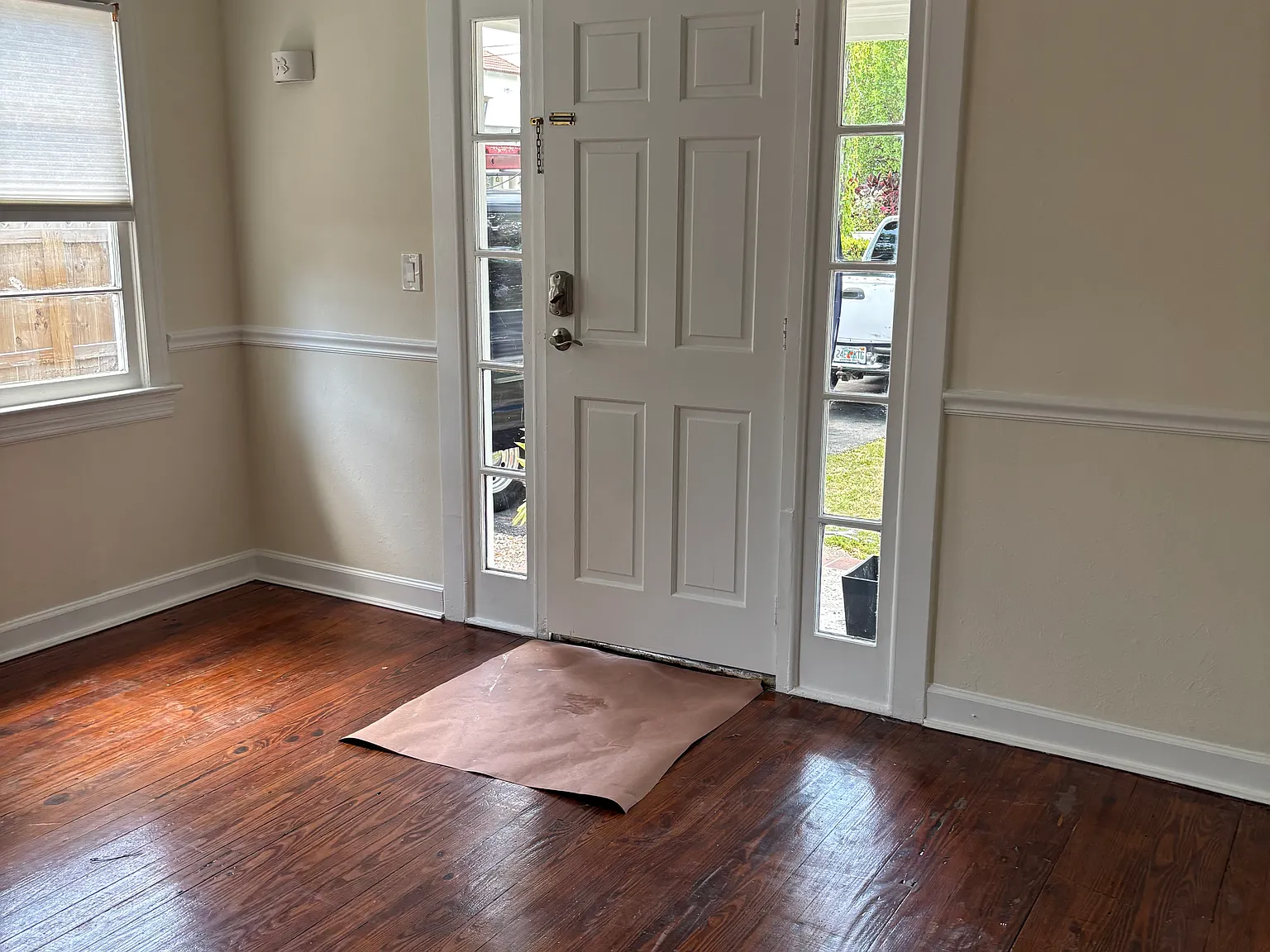 2 bed, 1050 sqft, $2,650 — Photo 2