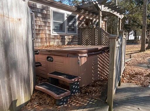 3rd image of 115 Cape Cod Ave