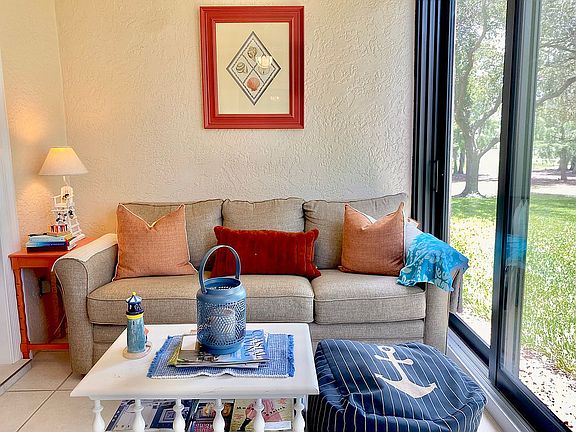 4th image of 7280 Coventry Ct APT 502