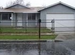 4917 E Huntington Ave, Fresno, CA 93727