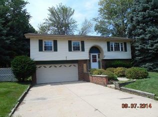 2670 Lynnville Ct, Lindenwood, IL 61049