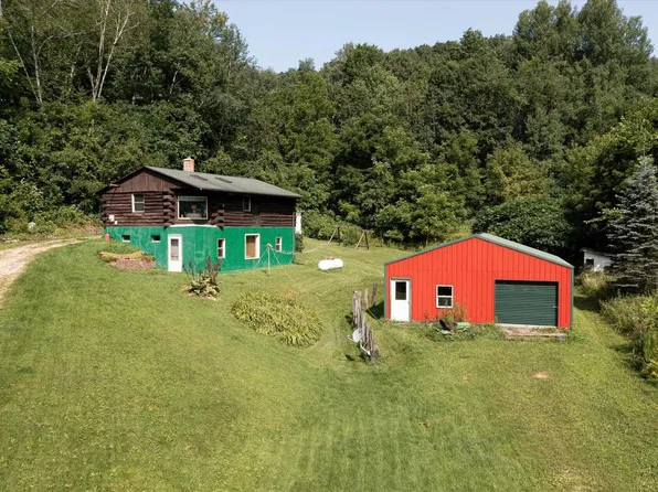 29813 Newport ROAD, Cashton, WI 54619