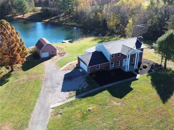 1696 N Shea Road, Lexington, IN 47138