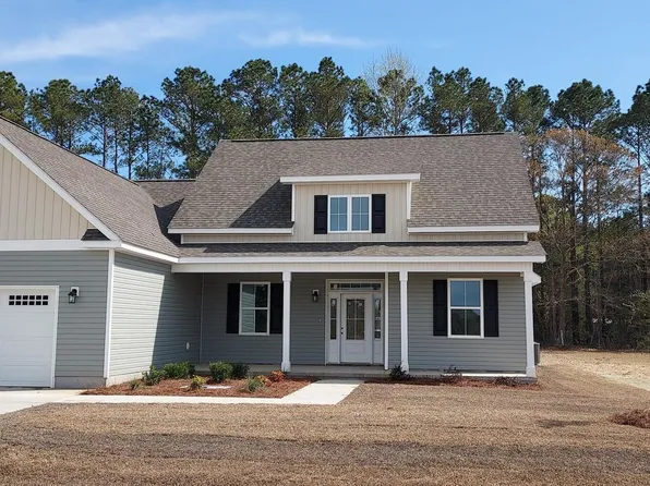 140 Cripple Creek Drive, Swansboro, NC 28584