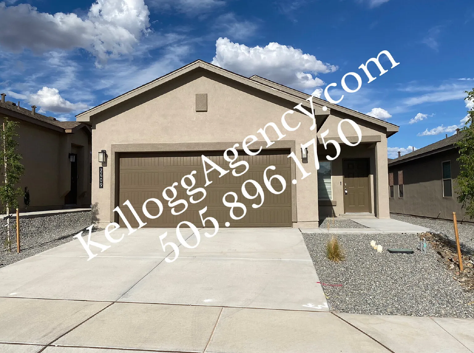 3 bed, 2.0 bath, 1289 sqft, $2,195 — Photo 1