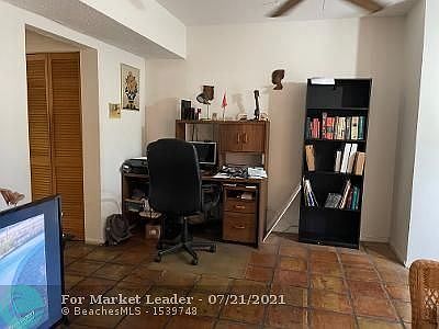 5th image of 1358 Silverado Dr #1358