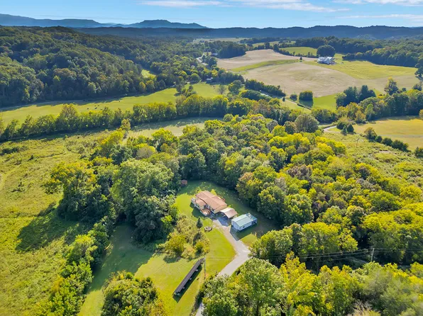2233 Sinking Creek Rd, Parrottsville, TN 37843