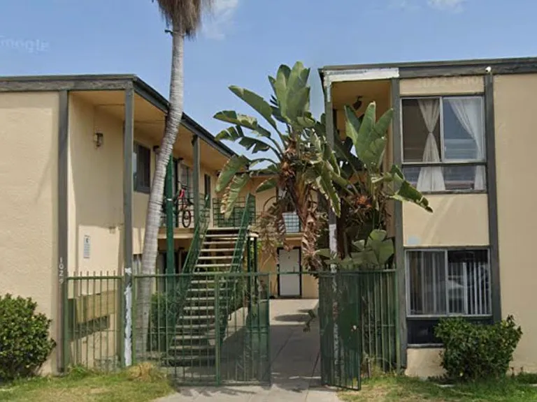 1029 E Artesia Blvd #10 — Photo 7