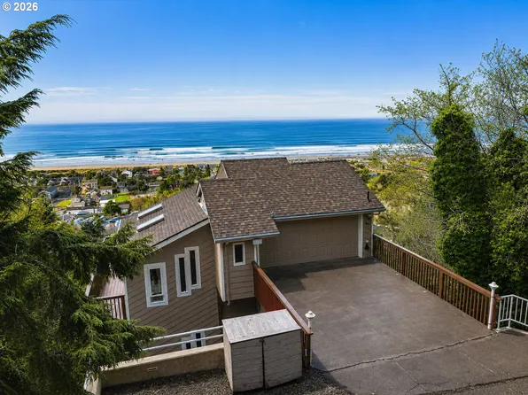333 Pacific View Dr, Rockaway Beach, OR 97136