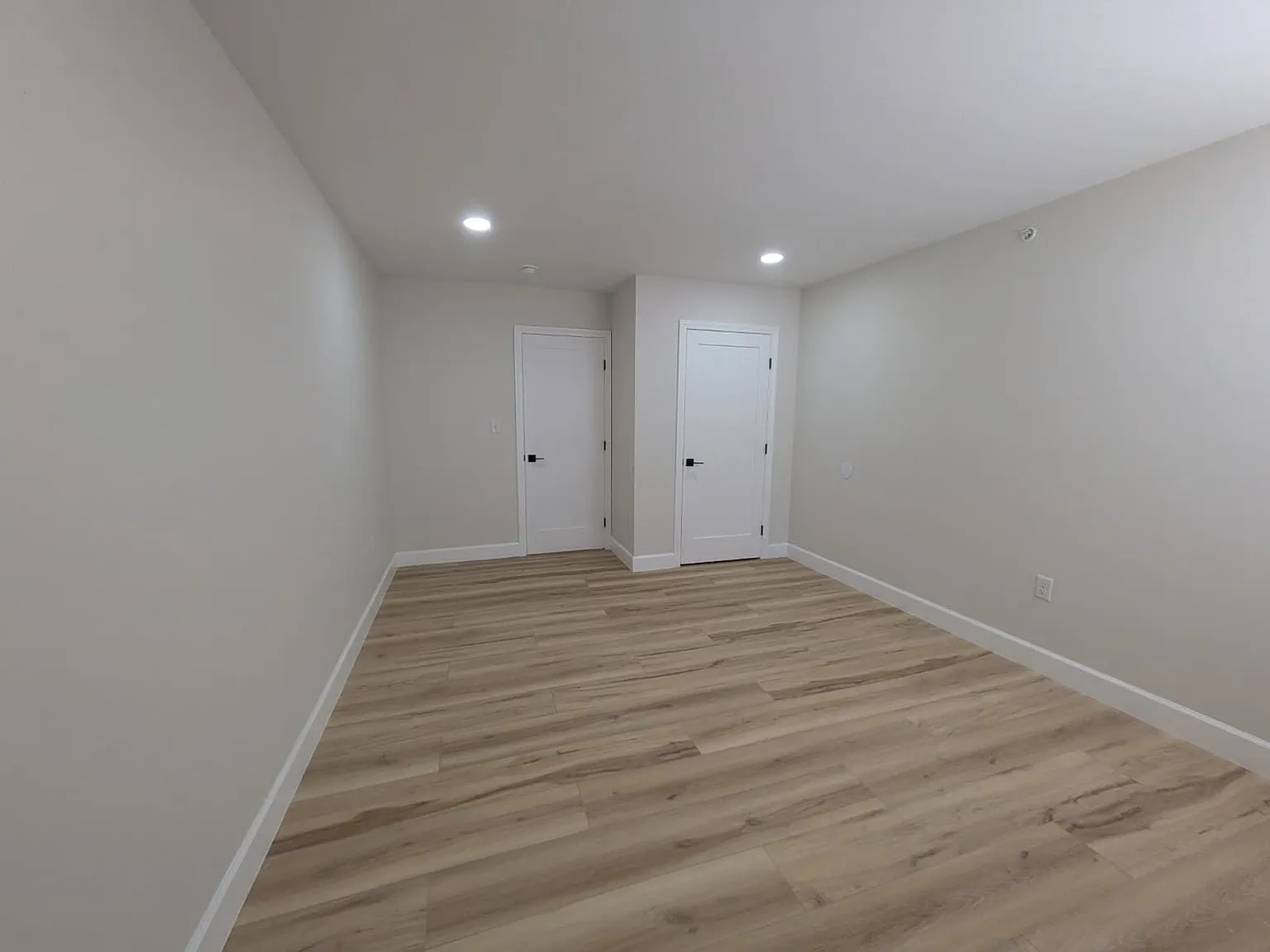 3 bed, 1.5 bath, $2,175 — Photo 2
