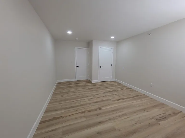 44 Warner St #B15 — Photo 2