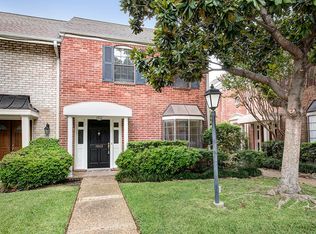1048 Augusta Dr, Houston, TX 77057