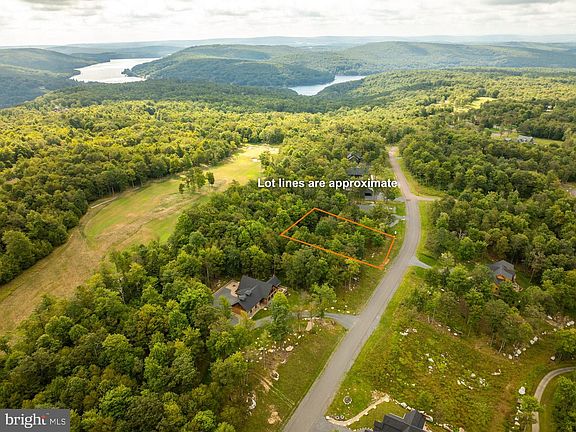 4th image of 27 Biltmore Ridge Trl