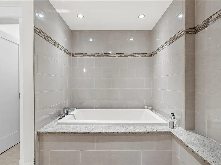 1822 Harcum Way #1 — Photo 25