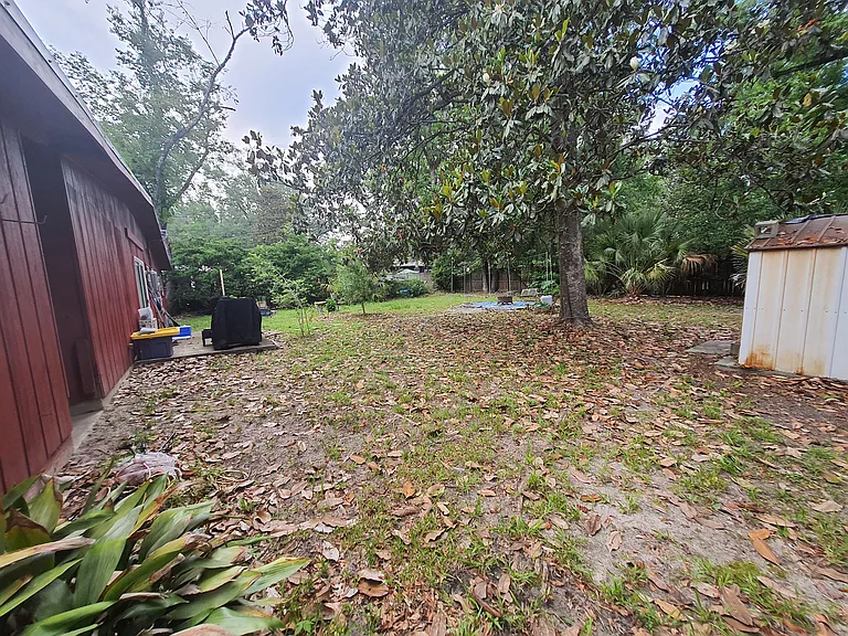 1815 Burns Dr — Photo 16