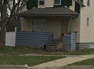 14357 Grant St, Dolton, IL