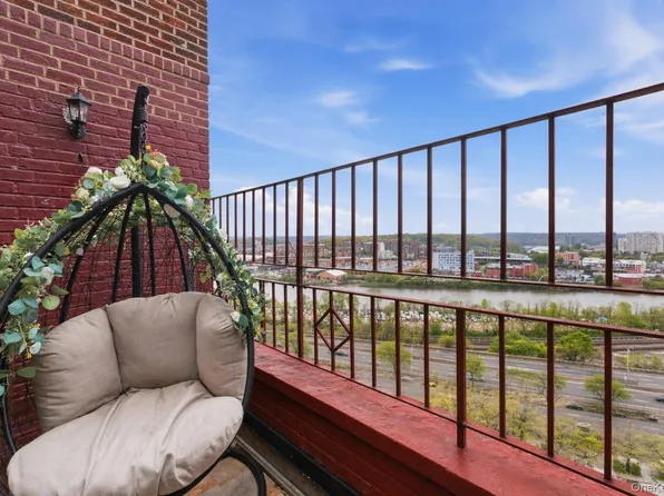 2630 Kingsbridge Terrace #7V-7VA, Bronx, NY 10463