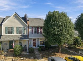 8256 Golf Ridge Dr, Charlotte, NC 28277