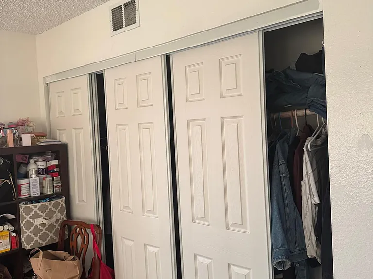 4730 Terrace Ave — Photo 6
