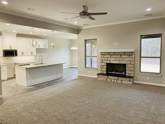4th image of 2400 S Mady Cir