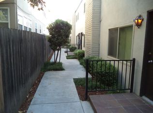 2518 P St APT 1, Sacramento, CA 95816