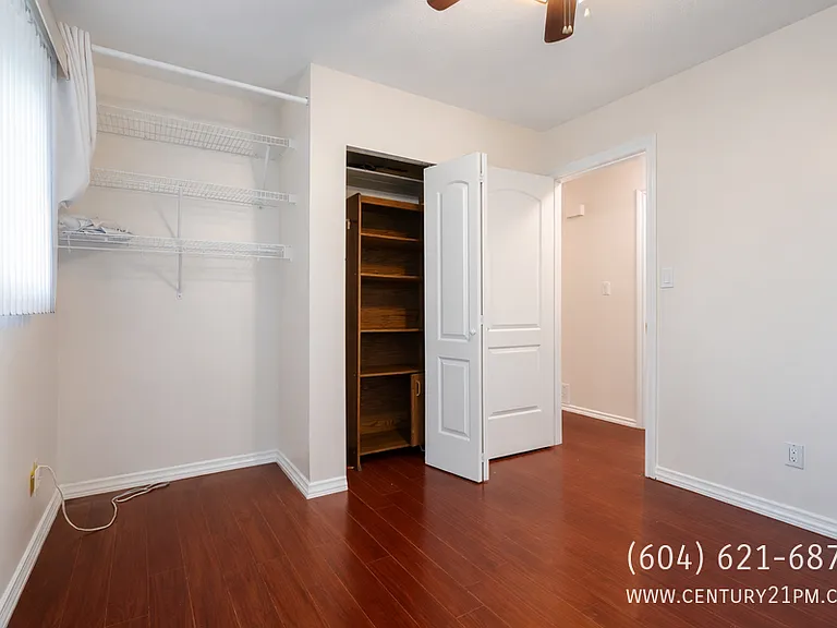 1940 Cordova Ct #UPPER — Photo 12