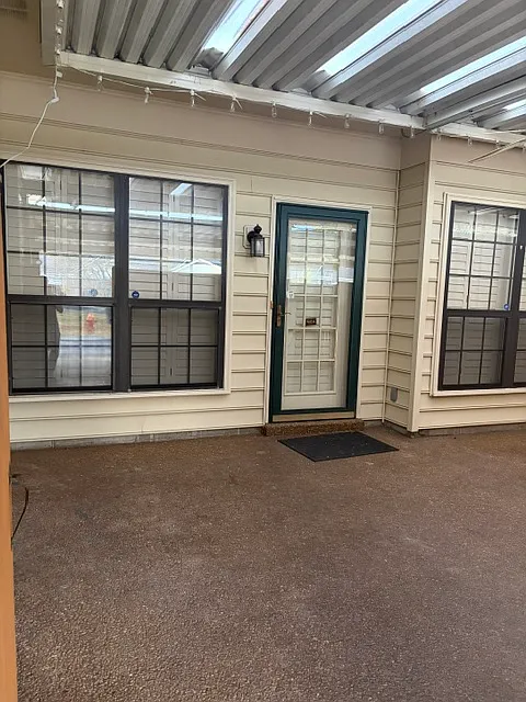 3 bed, 2031 sqft, $2,500 — Photo 4