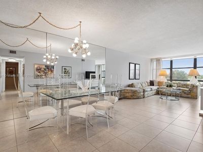 1000 Parkview Dr APT 423, Hallandale, FL, 33009