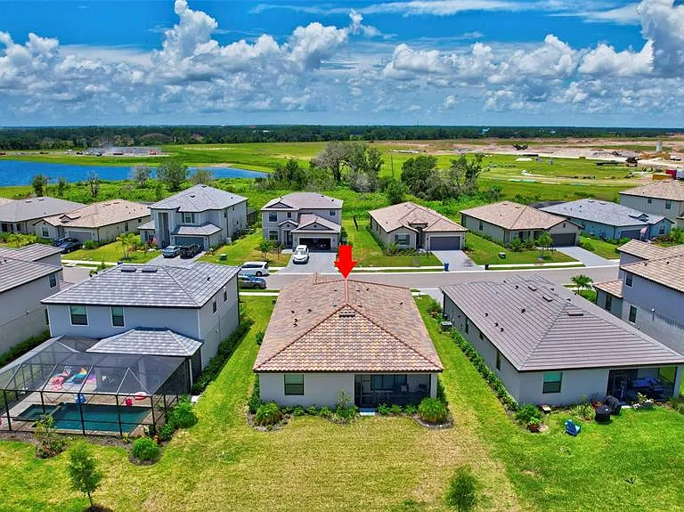 5409 Coral Reef Way — Photo 38