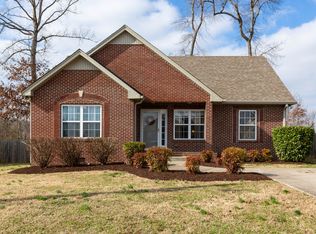 132 Filly Ln, Springfield, TN 37172