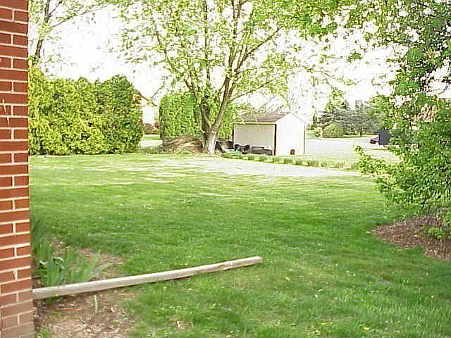 2nd image of 6891 Chambers Hill Rd