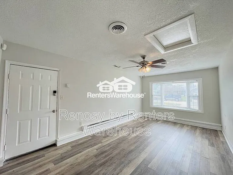 2912 Doris Ave — Photo 10