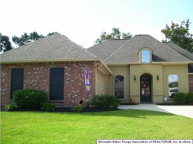 1st image of 42177 Conifer Dr
