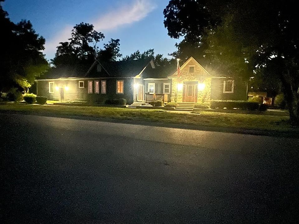 1st image of 501 NW 7th St