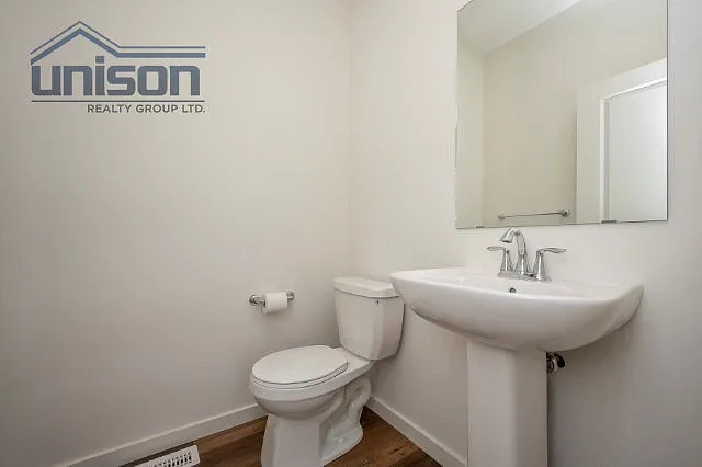 585 Savanna Dr NE — Photo 32