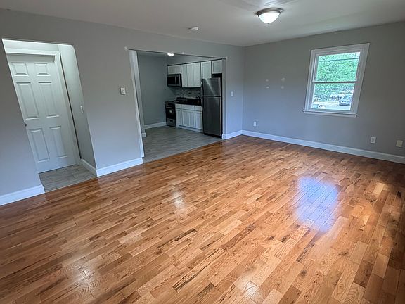2nd image of 156 Bull Hill Ln #2B