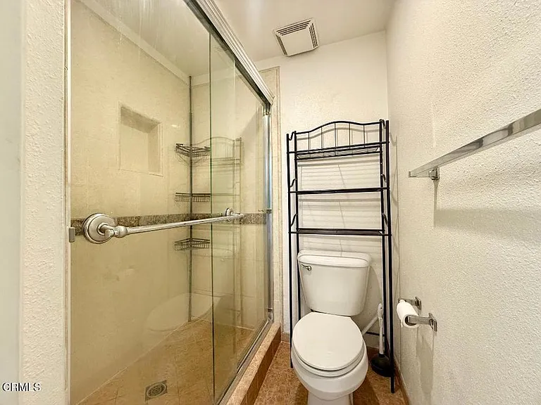 641 Ocean View Dr — Photo 12