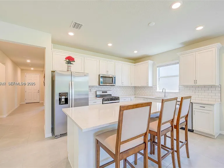 12300 SW Myrtle Oak Dr — Photo 9