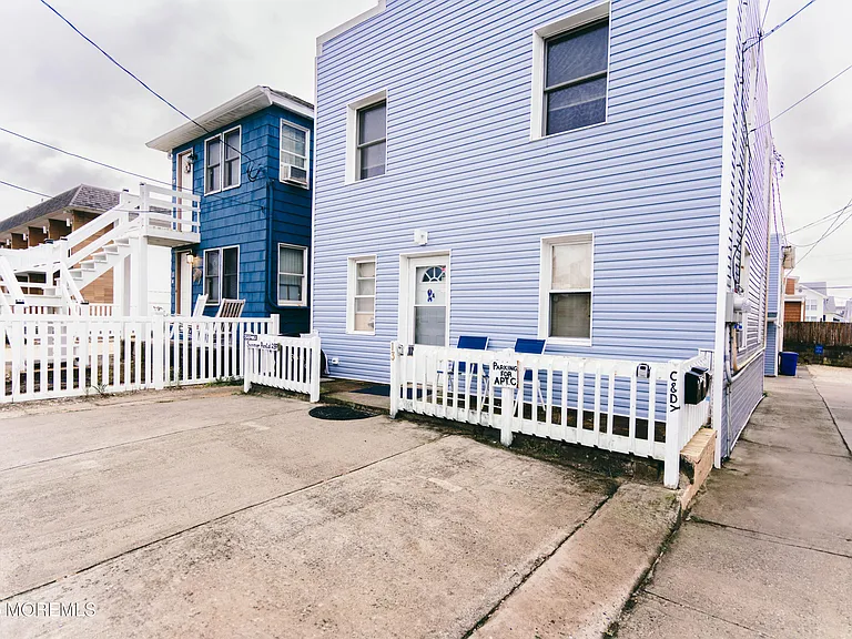 13 Decatur Ave #D — Photo 6