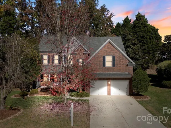 3417 Rhett Butler Pl, Charlotte, NC 28270