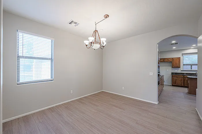 16205 W Gibson Ln — Photo 11