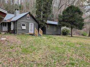 6712 Globe Rd, Lenoir, NC 28645