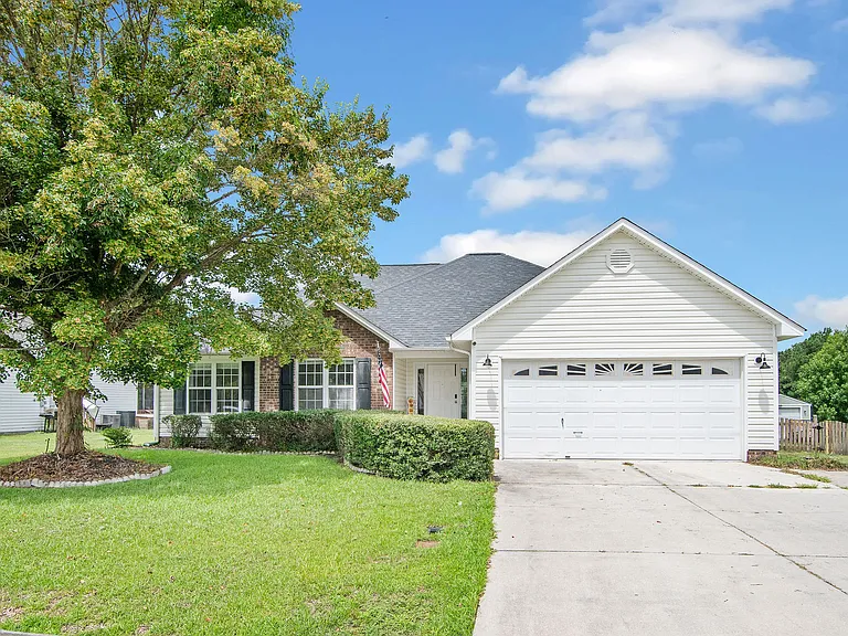 202 Weeping Hollow Ct — Photo 39