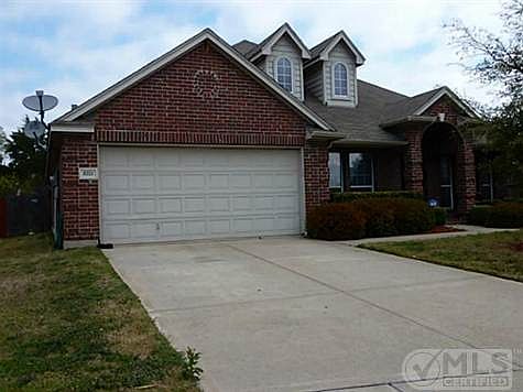 4th image of 8721 Granville Dr