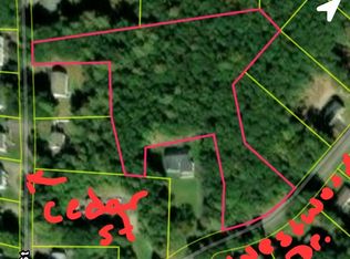 146-146 Cedar St #A, Sturbridge, MA 01566