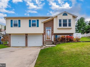 90 Reeser Dr, York Haven, PA 17370