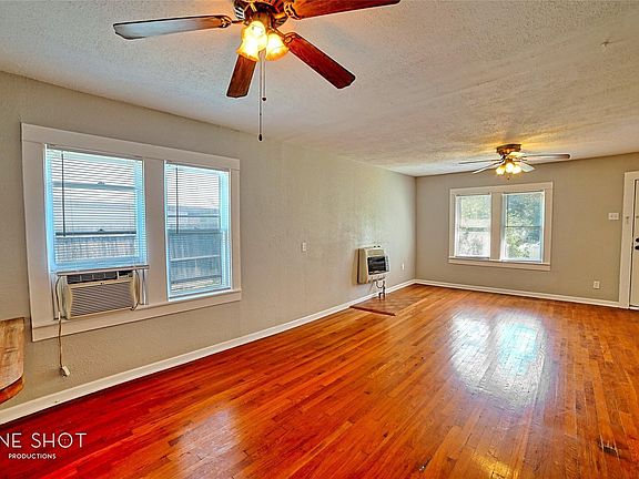 3rd image of 410 Miller St